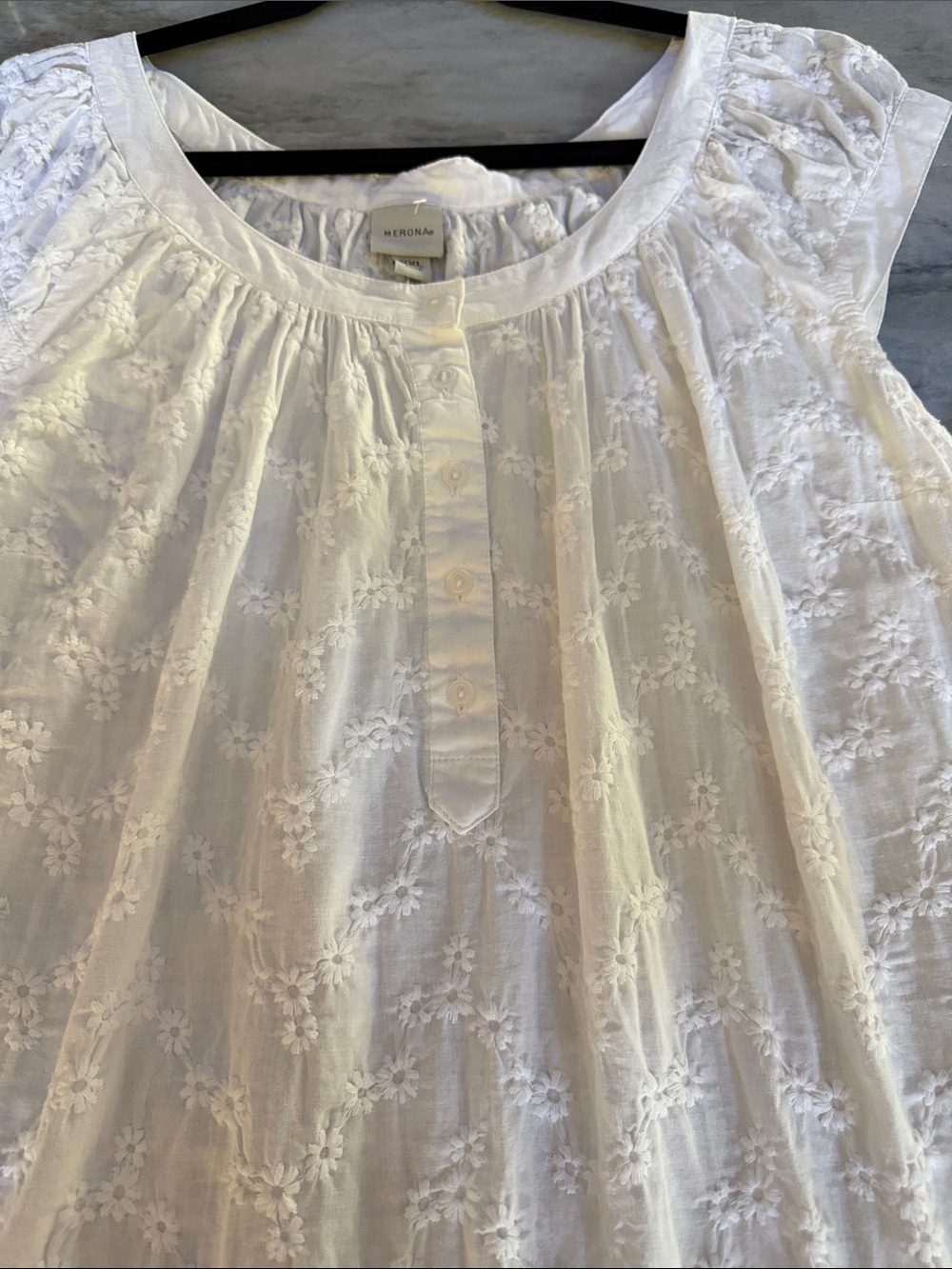 Merona White Floral Embroidered Cotton top
